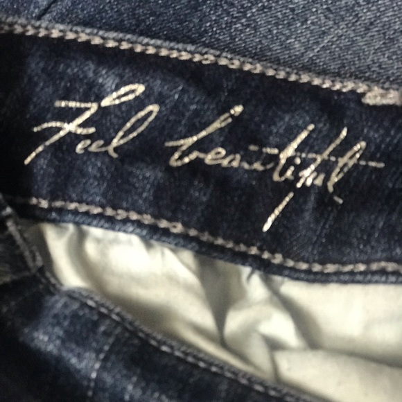 White House Black Market Boot Leg 6 R Jeans - Picture 8 of 8